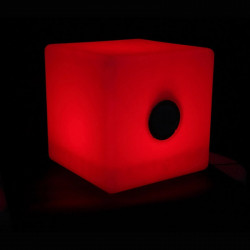 Cube lumineux et enceinte bluetooth - b-w-p-distribution.com