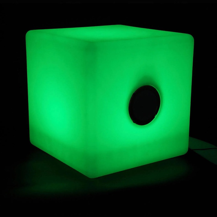 Cube lumineux et enceinte bluetooth - b-w-p-distribution.com
